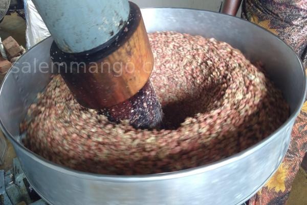 Pure Groundnut Oil